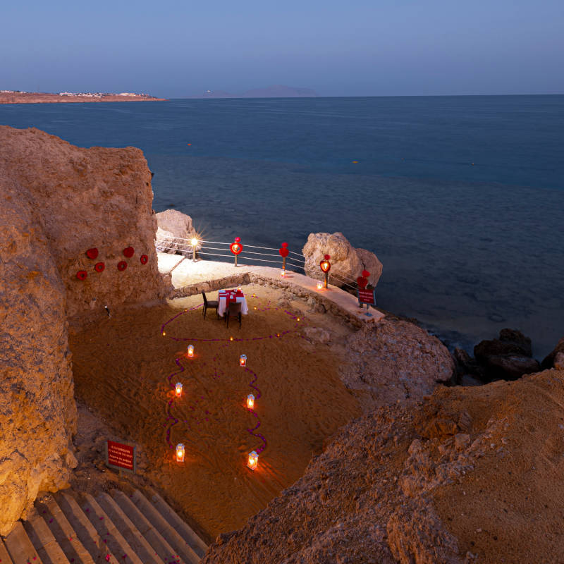Stella Di Mare Beach Hotel and Spa Sharm El Sheikh Romantic dinner