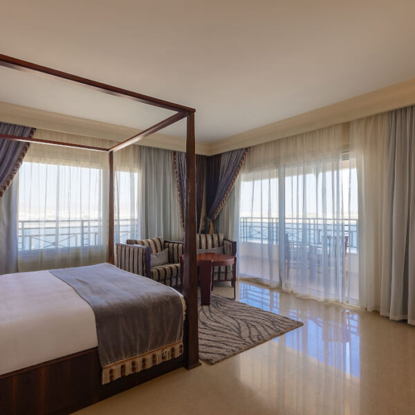 Stella Di Mare Beach Hotel and Spa Sharm El Sheikh Royal Suite Bedroom
