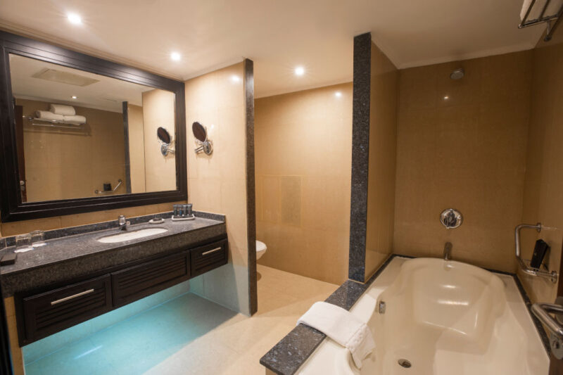 Stella Di Mare Beach Hotel and Spa Sharm El Sheikh Stella Suite Bathroom