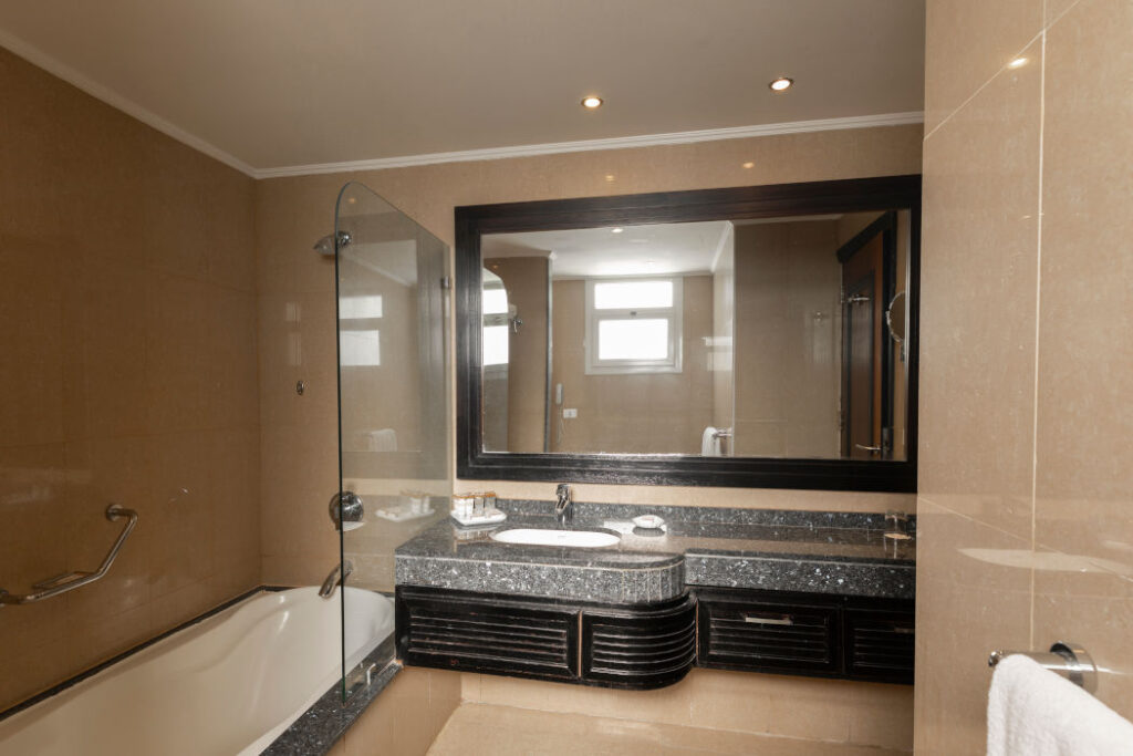 Stella Di Mare Beach Hotel and Spa Sharm El Sheikh Villa Room Bathroom