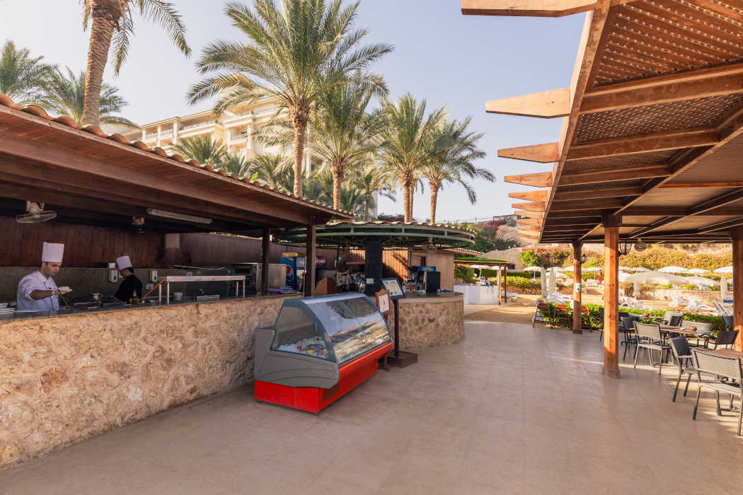 Stella Di Mare Beach Hotel and Spa Sharm El Sheikh Hotel Beach Bar