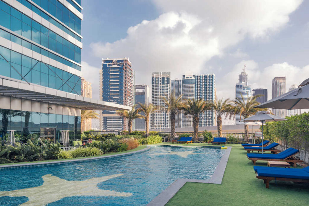 Stella Di Mare Dubai Marina Pool