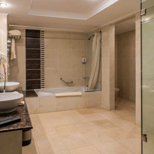 Stella Di Mare Golf Hotel Executive Suite Bathroom