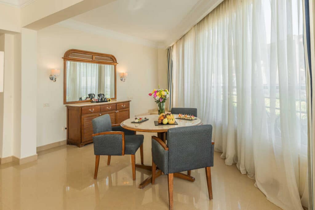 Stella Di Mare Grand Hotel Ain Soukhna Ambassador Suite Living Room