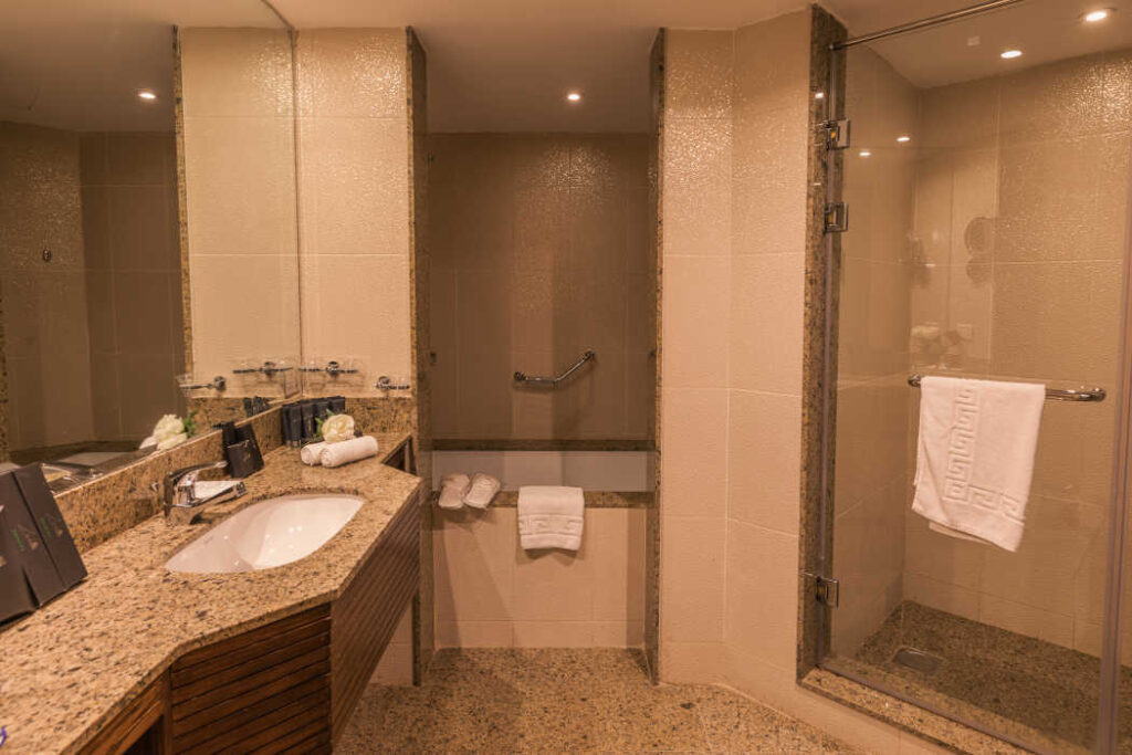 Stella Di Mare Grand Hotel Ain Soukhna Standard Room Bathroom